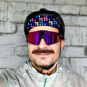 Артём Михайлов