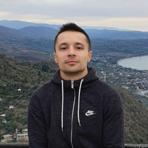 Антон Антонов