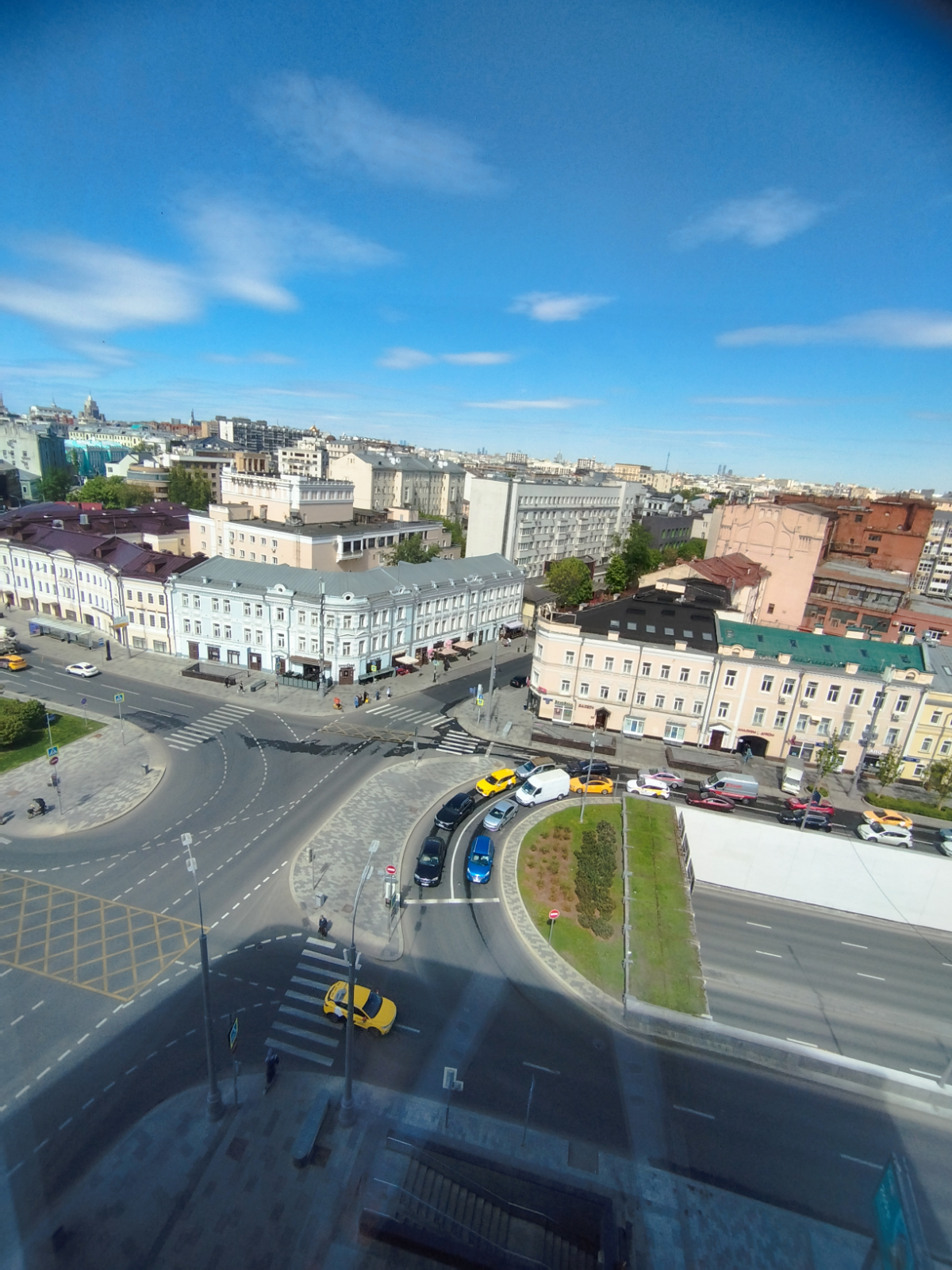 Страшно высоко красиво
#WallStreet #teva | Сетка — социальная сеть от hh.ru