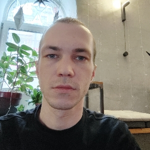 Александр Вологжанин