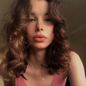 Мария Солнцева