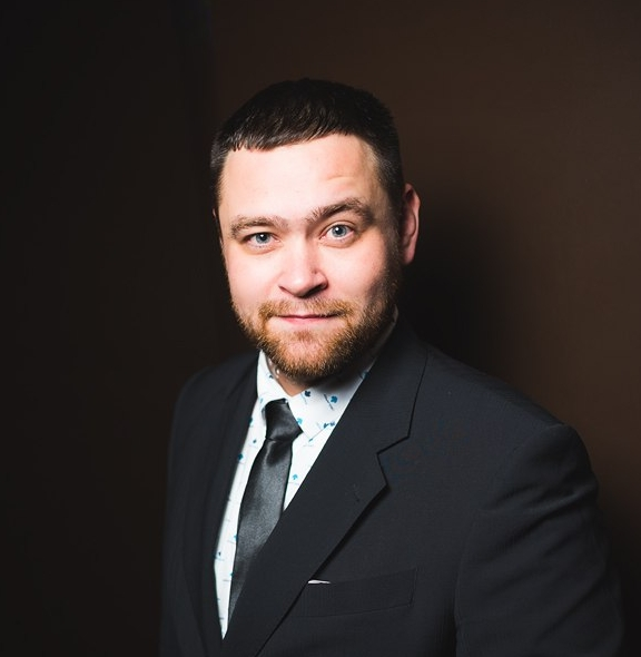 Константин Вахрушев