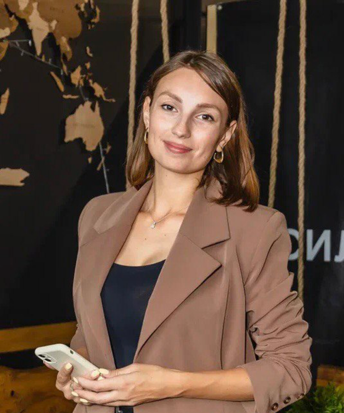 Анна Лаврентьева