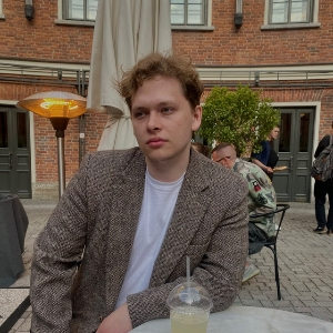 Никита Попков