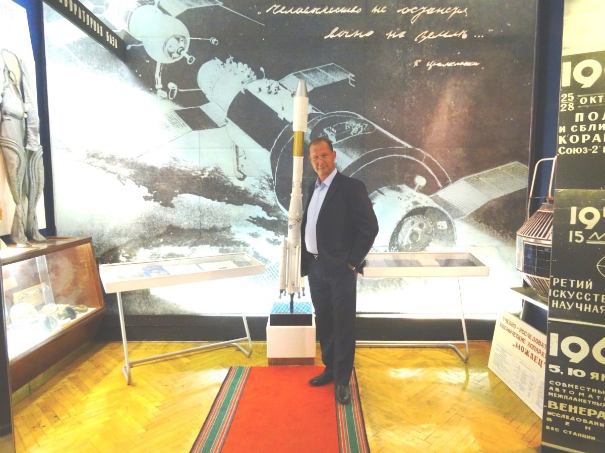 Олег Верняковский | Сетка — социальная сеть от hh.ru