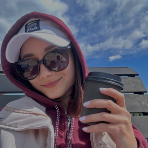 Ангелина Abash