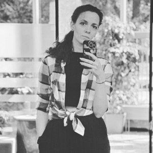 Карина Волынская