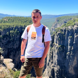 Анатолий Петкогло | Сетка — социальная сеть от hh.ru