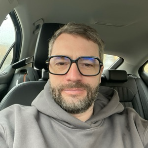 Евгений Большаков