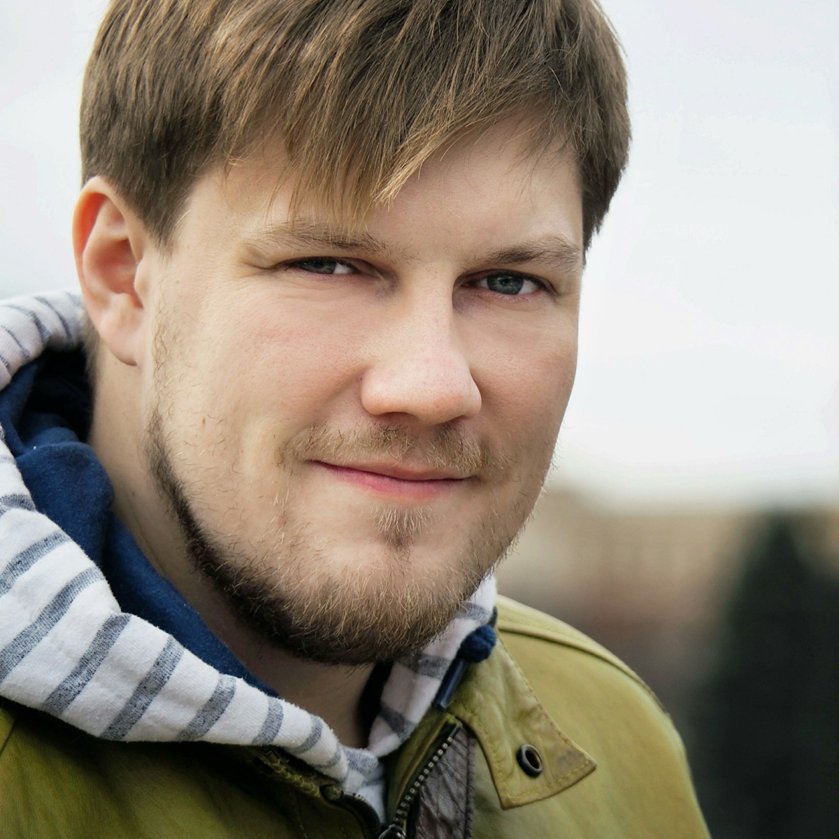 Олег Белашов