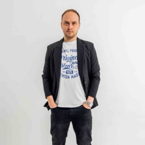 Роман Анищенко