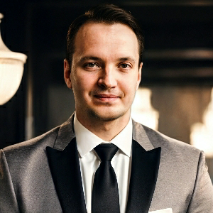 Лев Хайдуков