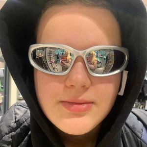 Леонид Степанов