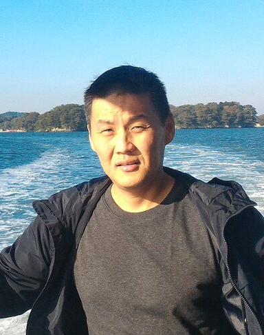 Валентин Салчак