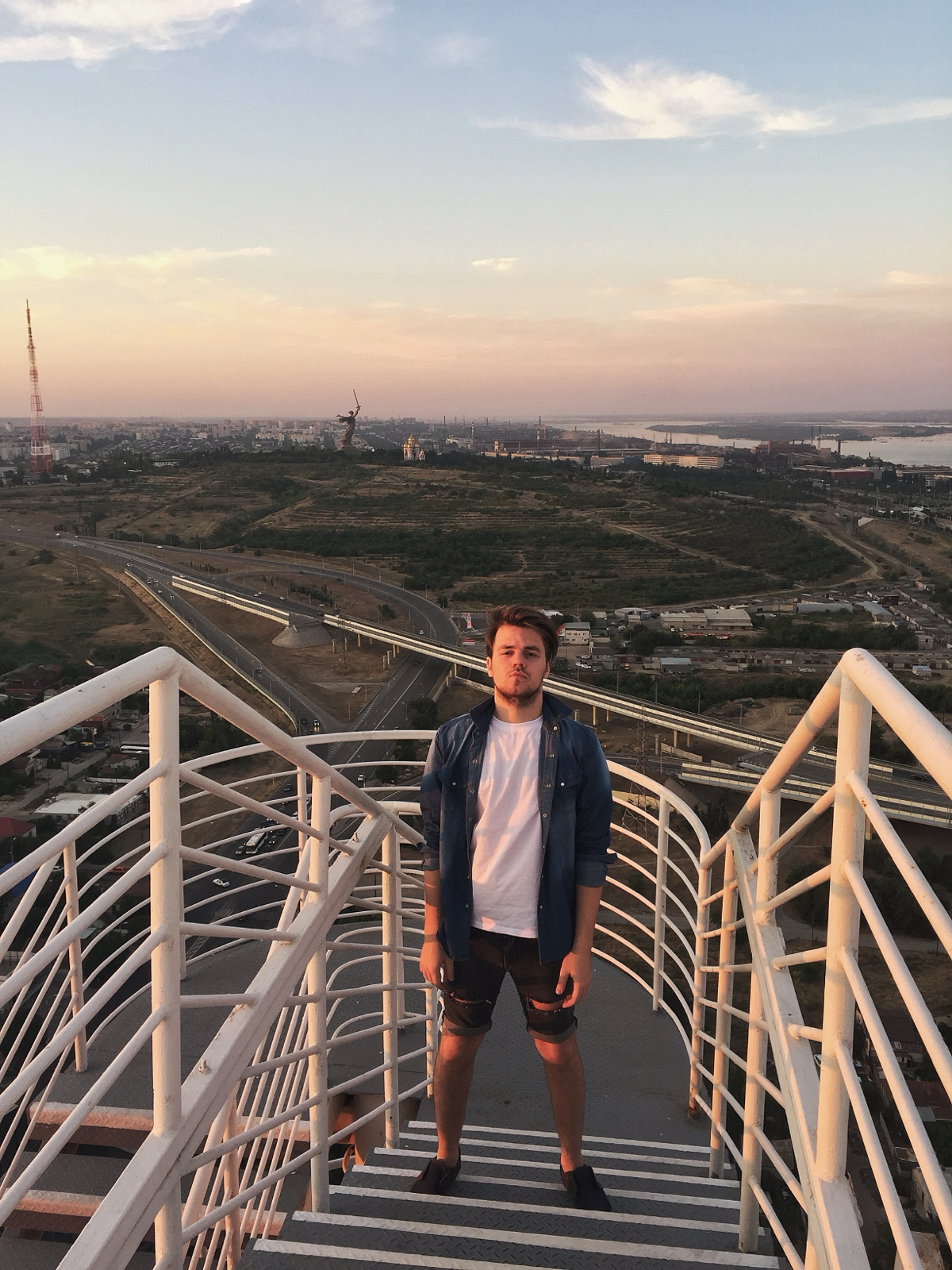 Максим Пчелинцев