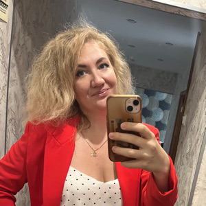 Елена Иванова