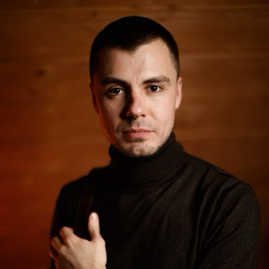 Александр Давудов