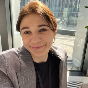 Яна Глазова