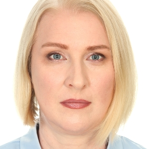 Елена Лавренко