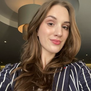 Кристина Степанова | Сетка — социальная сеть от hh.ru