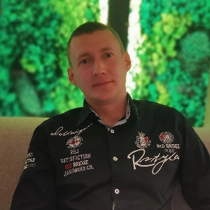Михаил Самохин