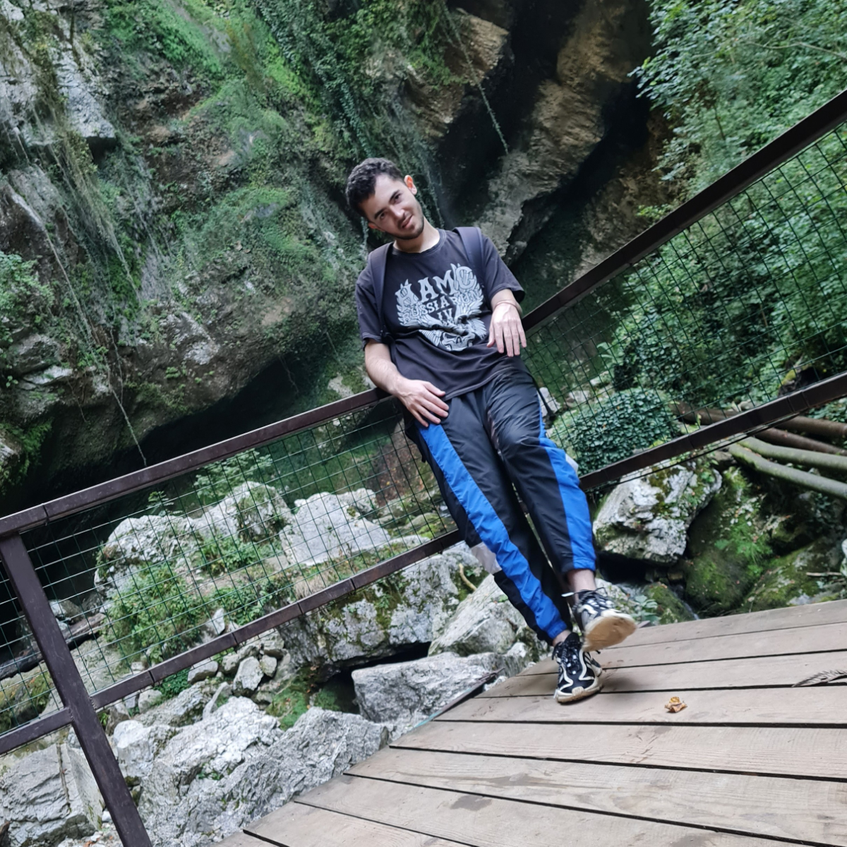 Ансель Логинов