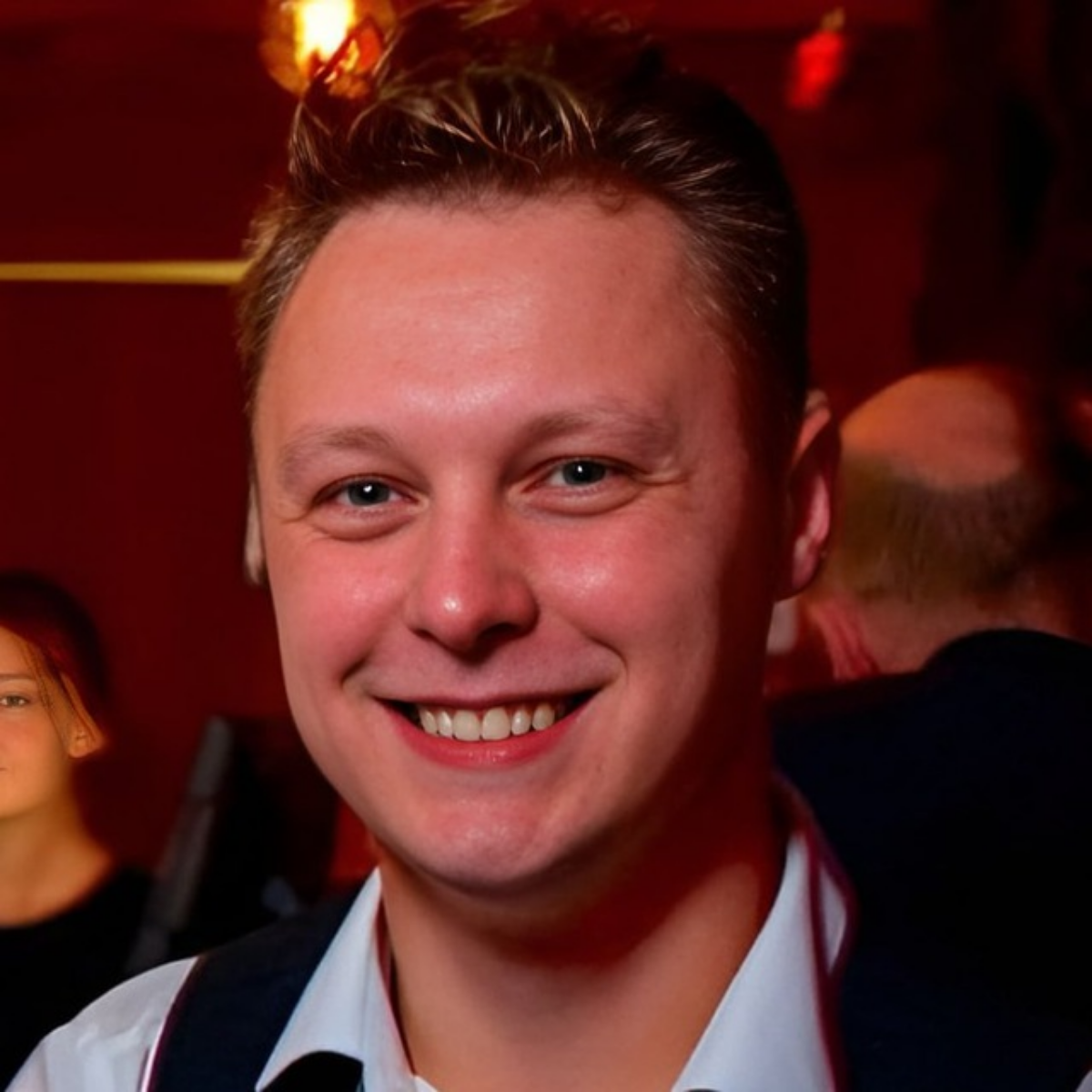 Станислав Мешков