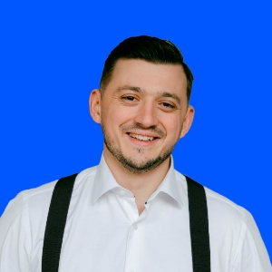 Артем Богдашин