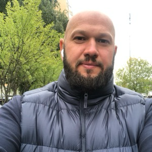 Сергей Науменко