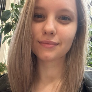 Елена Симонова