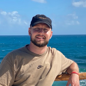 Юрий Богомолов