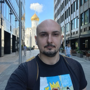 Антон Белый