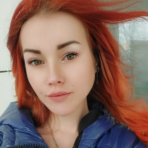 Алена Смирнова
