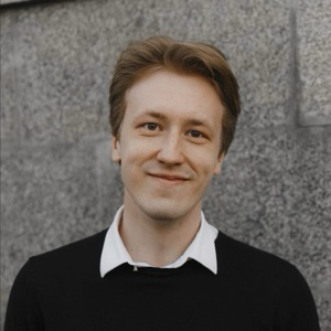 Владислав Алпеев