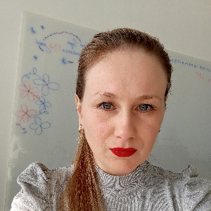 Анастасия Сахарова