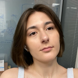 Нана Дзамиашвили | Сетка — социальная сеть от hh.ru