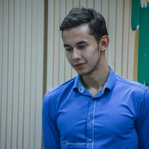 Денис Кобелев