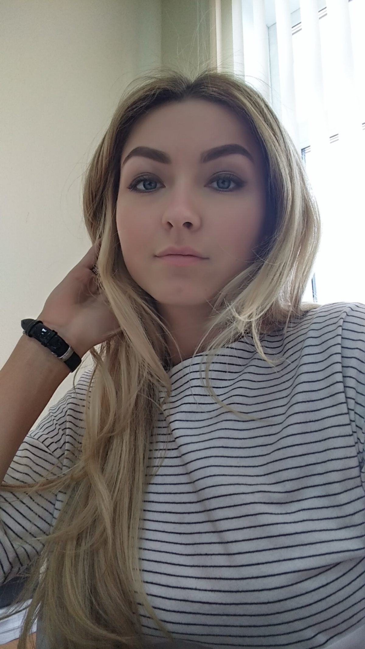 Анна Суходолова