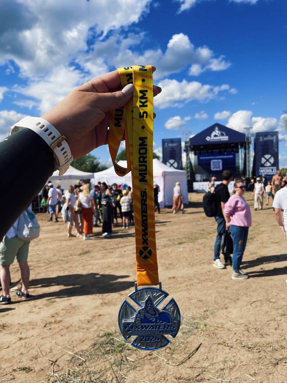 Этим летом развлечения выходного дня довольно специфичны - сегодня, например, сплавали с друзьями по 5 км в Оке! 
Урок усвоила - если хочешь ставить рекорды, кроме тренировок и работы, надо еще подход... | Сетка — социальная сеть от hh.ru