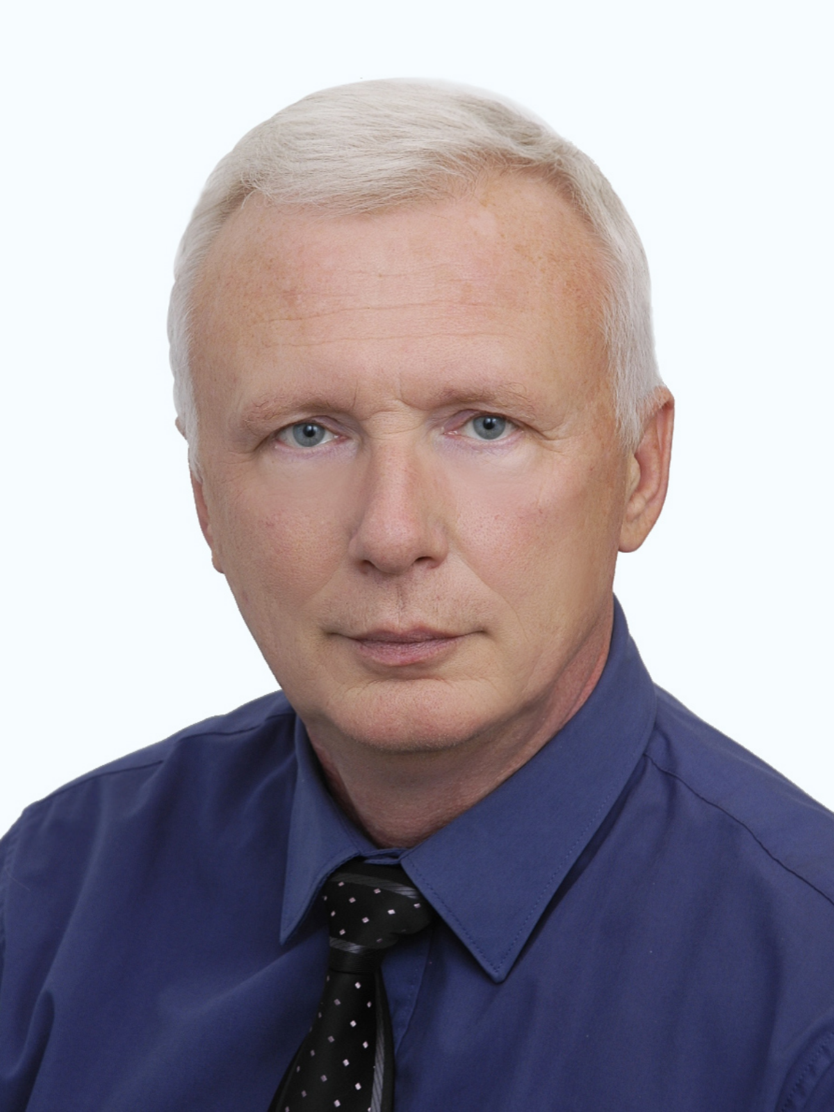 Андрей Савин