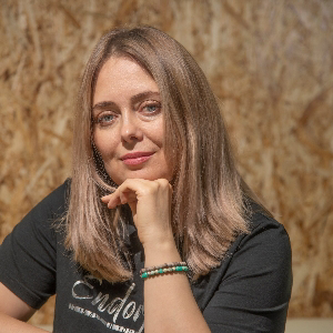 Юлия Романова