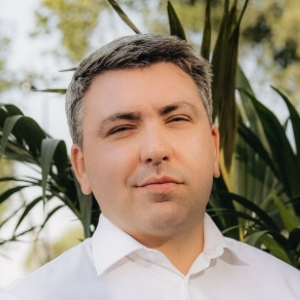 Константин Устинов | Сетка — социальная сеть от hh.ru