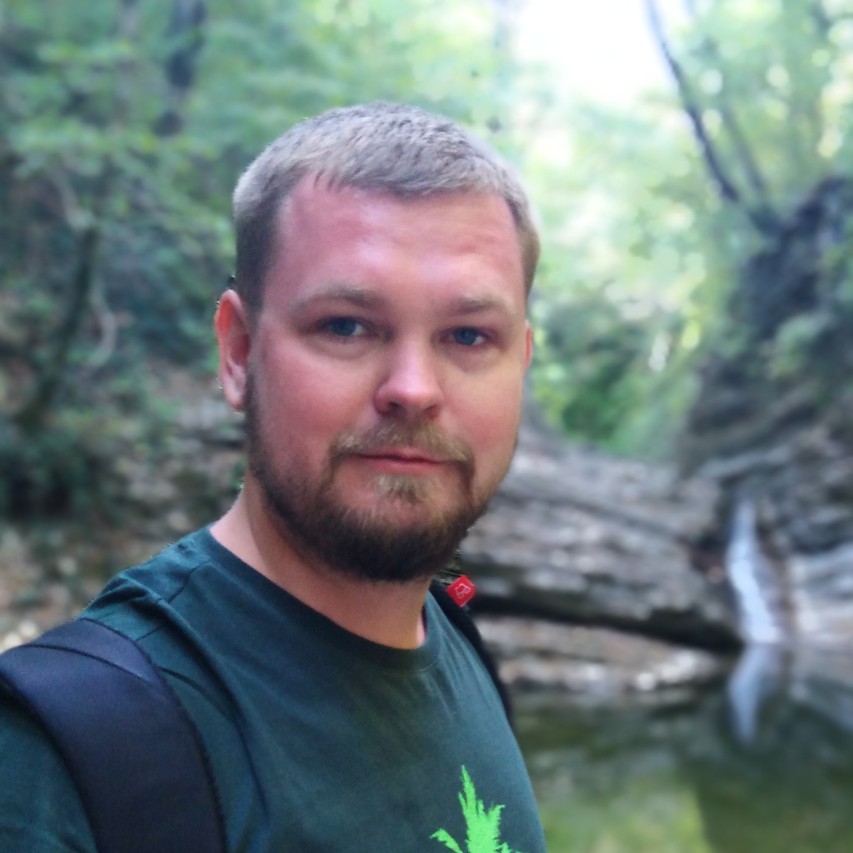 Alexander Rulyov | Сетка — социальная сеть от hh.ru