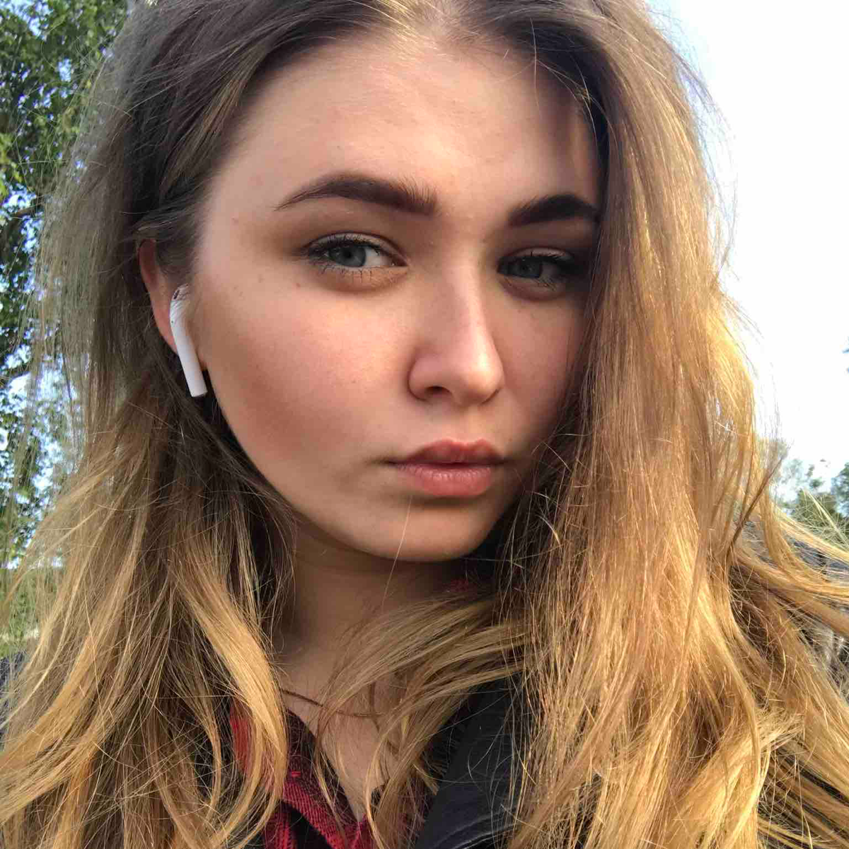 Анна Демина