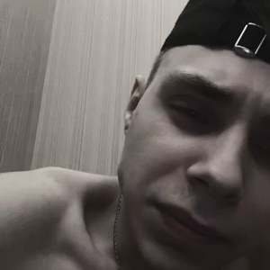 Владислав Захаренко