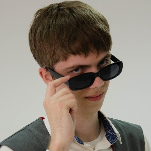 Дмитрий Жарый