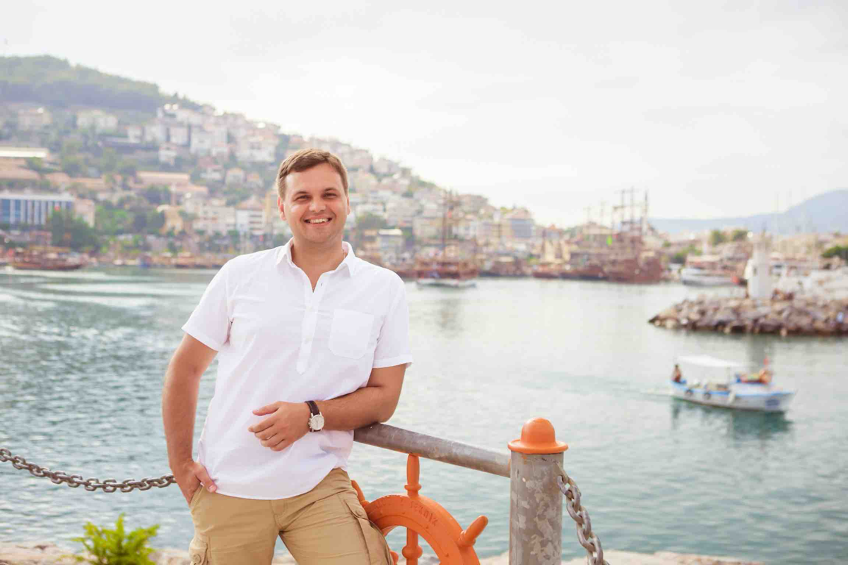 Павел Мякишев