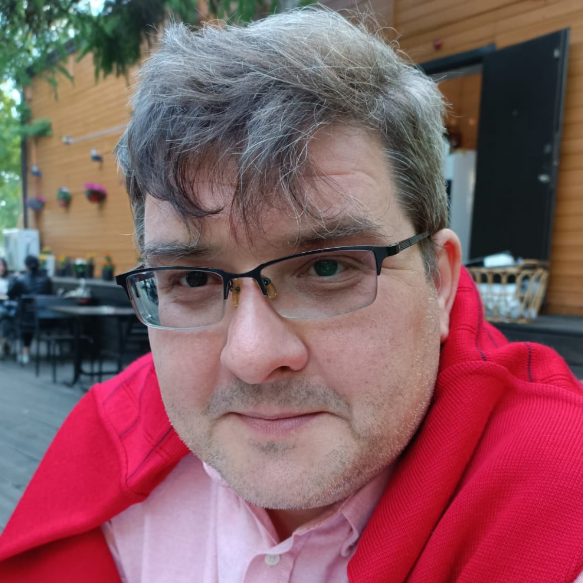 Сергей Савченко | Сетка — социальная сеть от hh.ru