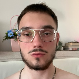 Иван Лапин