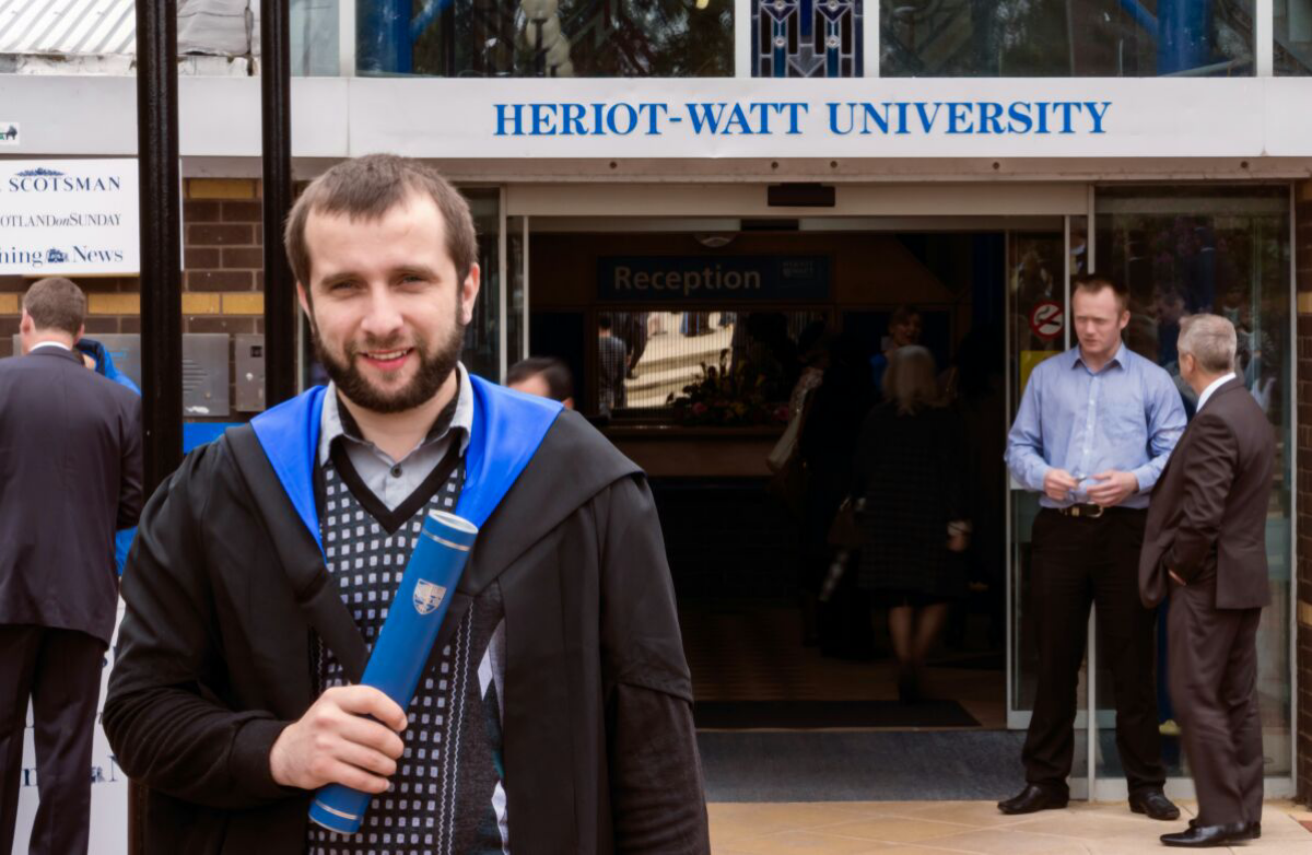 Мовсар Махмутов